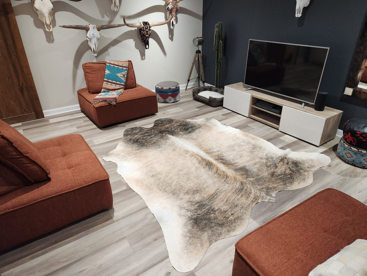 Peau de vache XXL 7'9'' x 7'7'' (R#7)