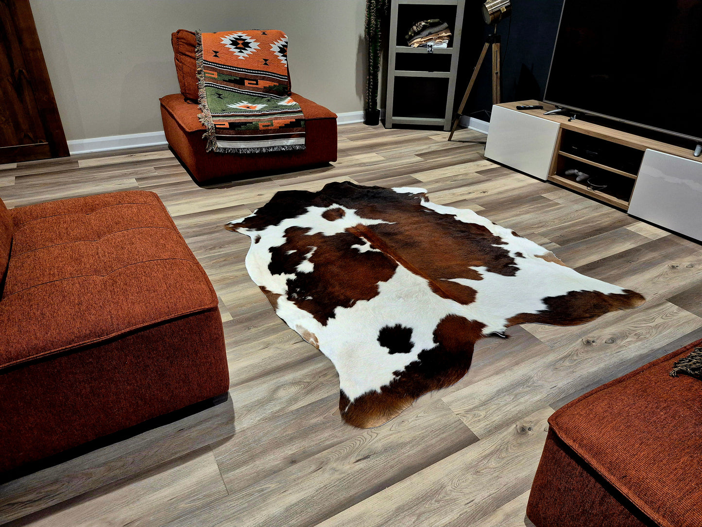 Tapis en peau de vache 6'10" x 6'1" (R#45)