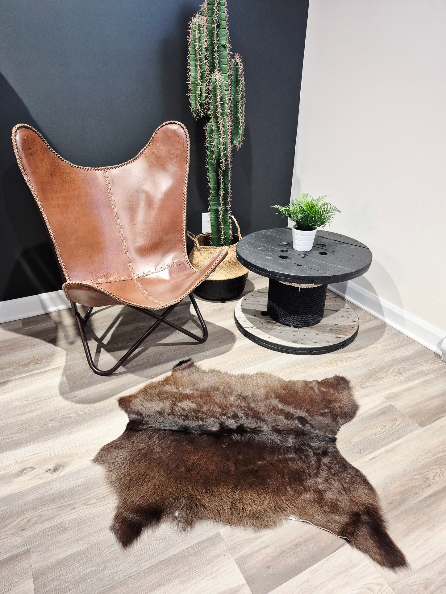 Peau de veau 36'' x 28'' (V#45)