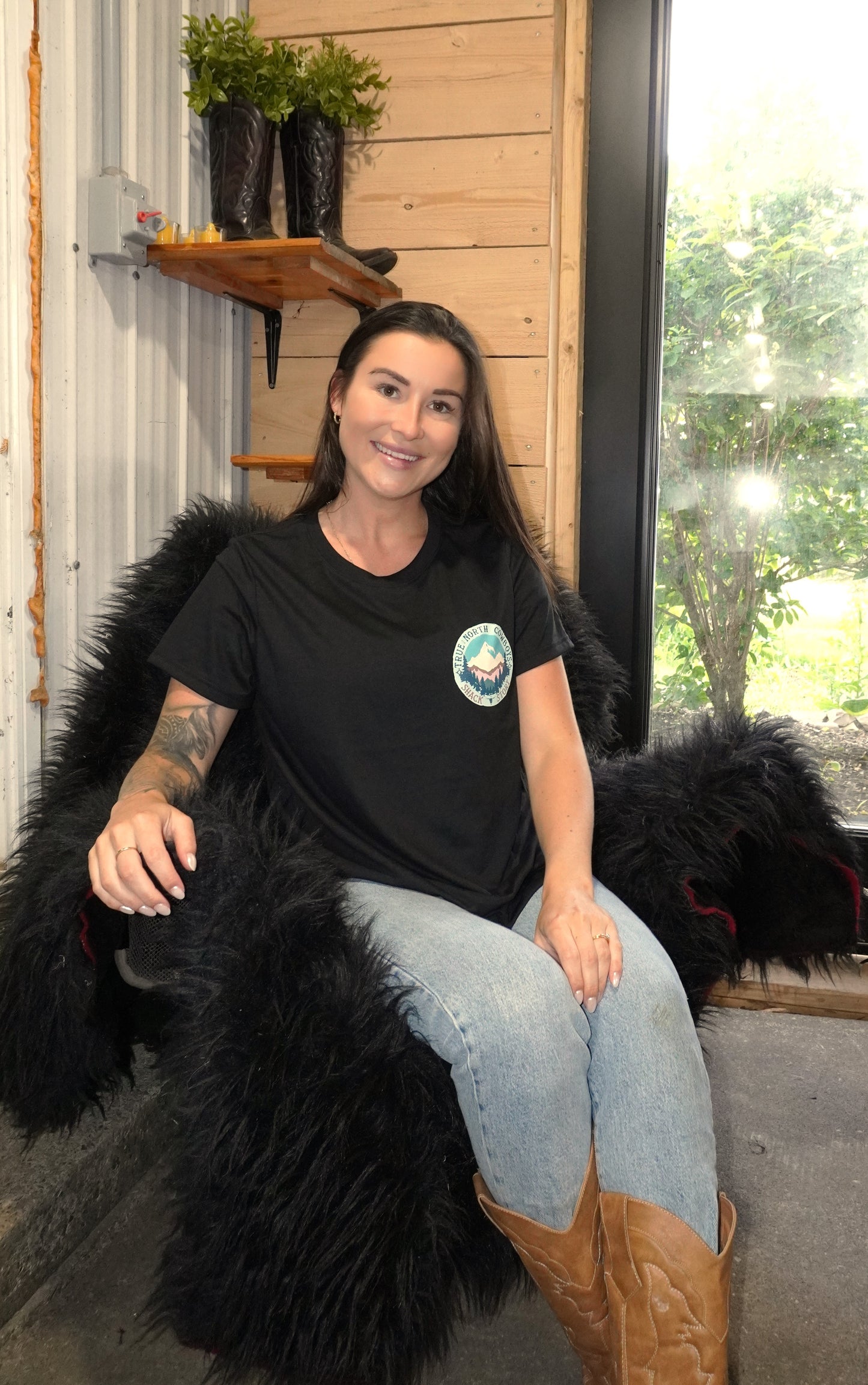 Salmon Mountain | T-shirt noir | Femme | 