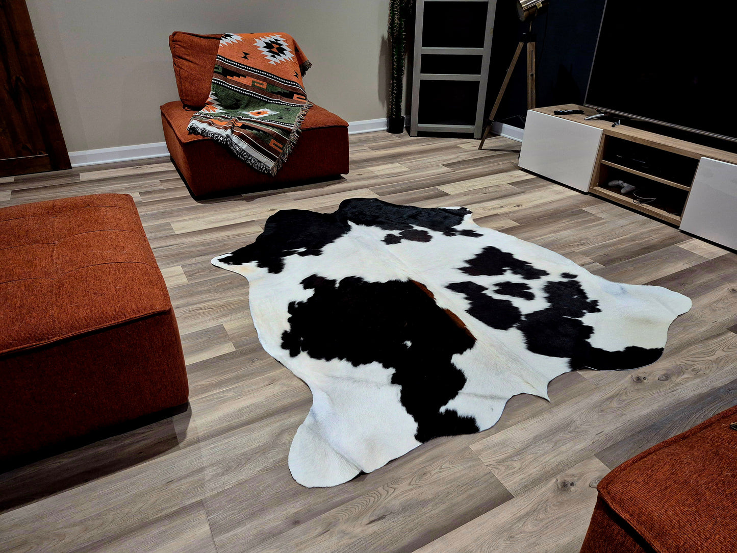 Cowhide rug 7'7" x 6'9" (R#101)