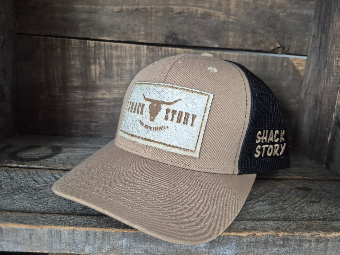 Cap | Shack Story Cowhide Laser Patch rectangle | Taupe