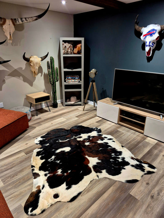Peau de vache XXL 7'7'' x 7'1'' (R#97)