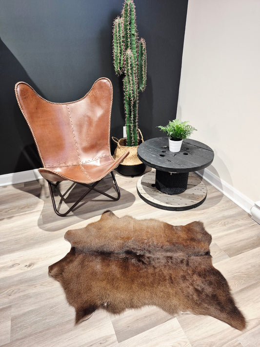 Peau de veau 44'' x 36'' (V#40)